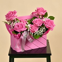 Композиция из роз "Шедевр"