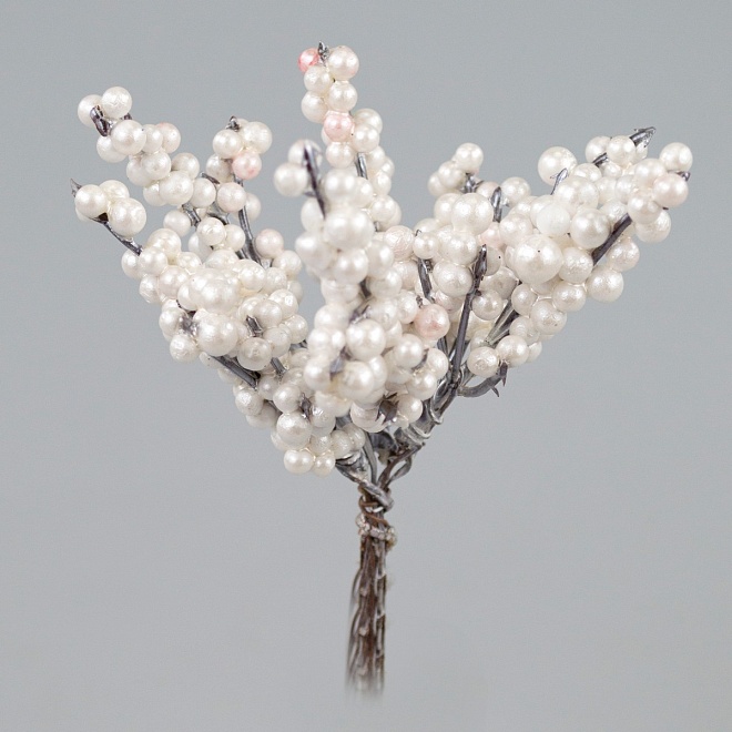 Набор веток с ягодами на вставках 6шт h16см белый