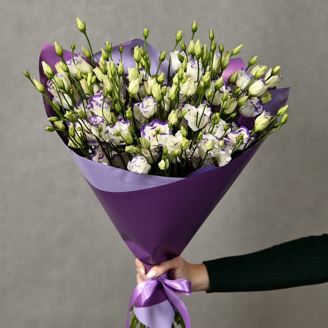 Букет из эустомы "Соблазн"