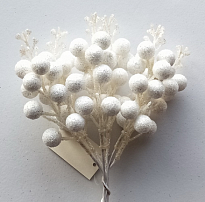 Набор веток с ягодами на вставках 6шт h19см белый