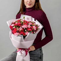 Букет из гвоздик "Мерцание"