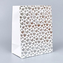 Пакет подарочный 18*23*10см Сердечки серебряный