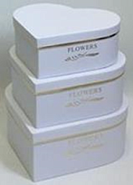 Коробка подарочная Сердце 23,5*21*8,5см Золотая полоса белый