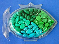 Галька Набор-6 крупная, разноцветная, упаковка с подвесом в виде Рыбки