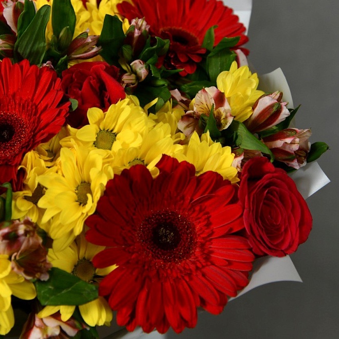 Букет микс "Лейла"