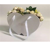 Сумочка подарочная 24*10*19,6см Flowers белый