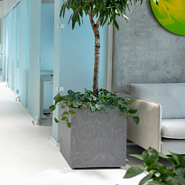Кашпо на колесиках Ламела Каро Eco beton 40*40 h39.4см 36л дренажно-слив.система пластик серый бетон