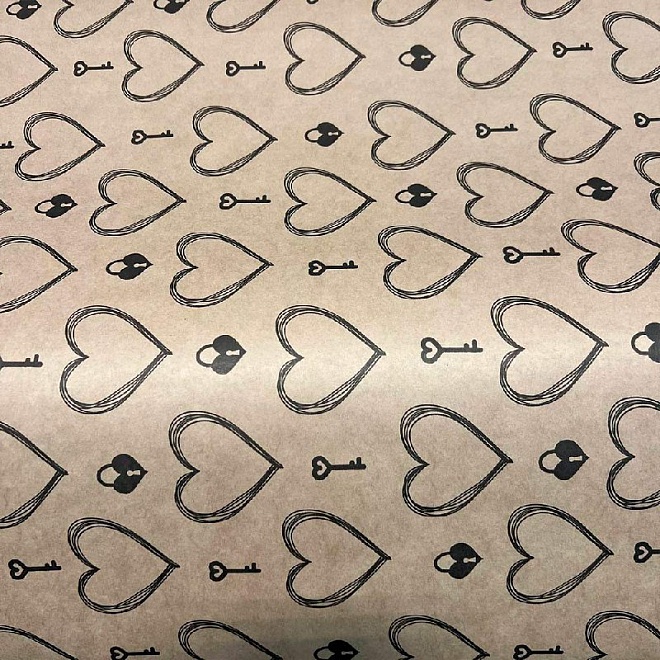 Бумага крафт 70см*10м 70г/м2 Ключик к сердцу черный