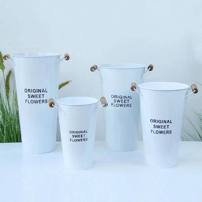 Вазон металл d15см*h25см с деревянными ручками белый