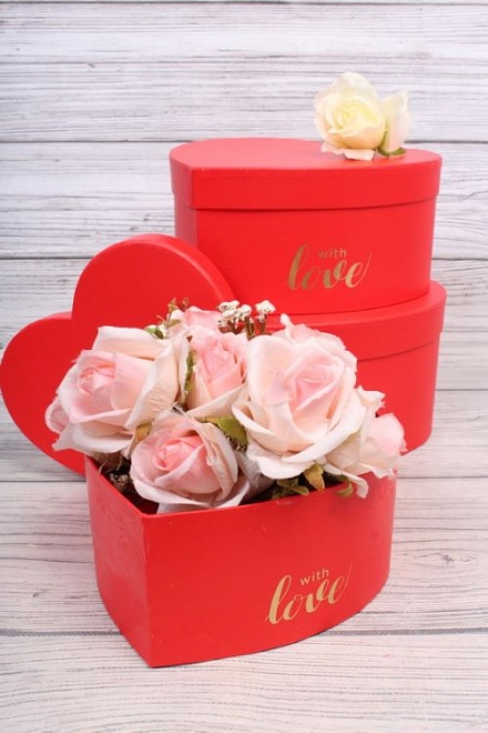 Коробка подарочная Сердце Влюбленное 19*18*9см красный