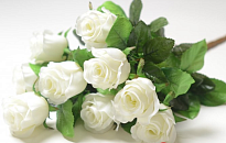 Роза  в букете искусственная 9голов h50см белый