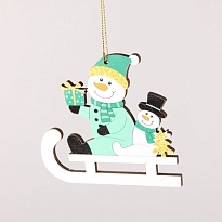 Изделие декоративное Снеговики на санках h10см 