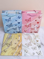 Пакет подарочный 18*24*8,5см бабочки микс