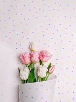 Бумага крафт белая 70см*10м Сердечки конфетти счастье