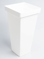 Ваза d17*h34см малая гладкая квадрат слон. кость